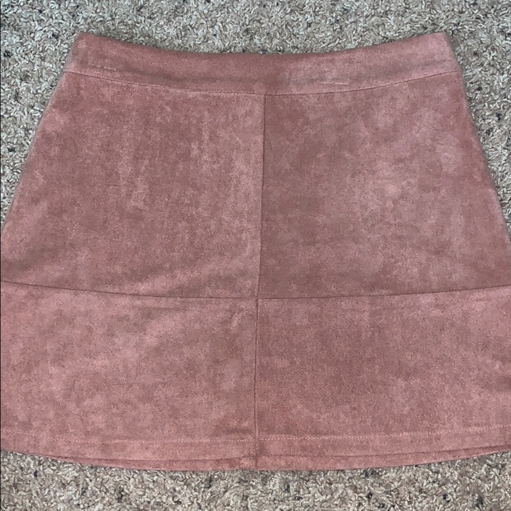 pink mini skirt